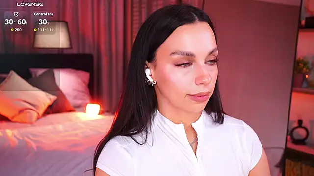 LunaNight online show from May 8, 8:43 pm