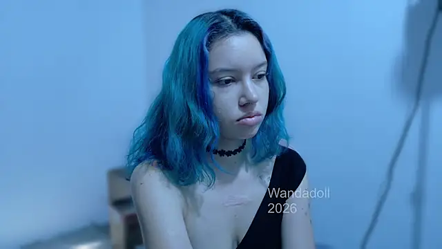 WandaDoll online show from May 11, 1:35 pm