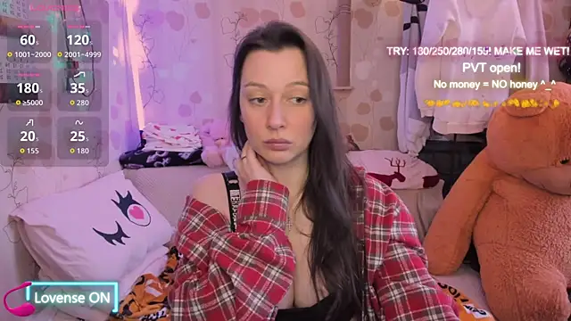 Lilly Black88888 online show from April 5, 7:40 am