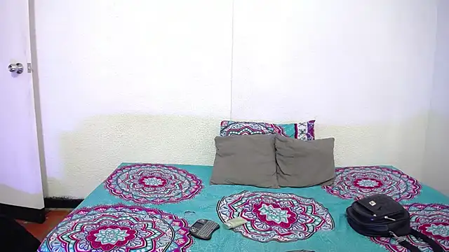  joanne and oliver  online show from December 20, 10:03 pm