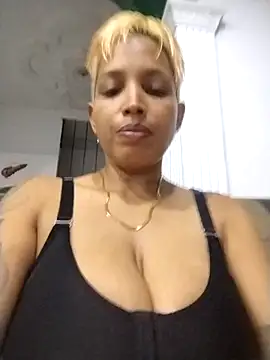 Dirty Zoe online show from April 8, 5:31 am