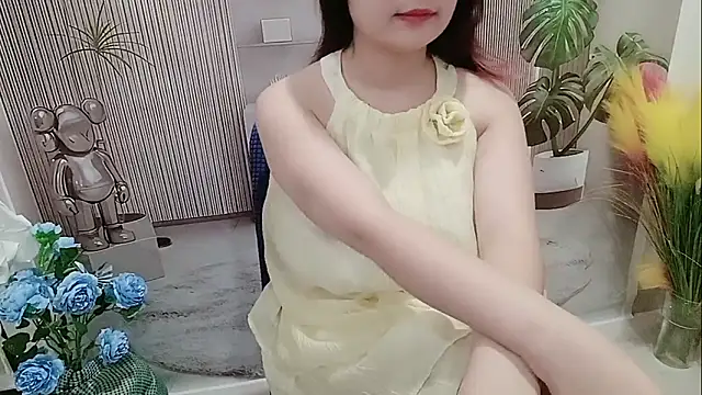 Milajinxi online show from October 15, 2:36 am