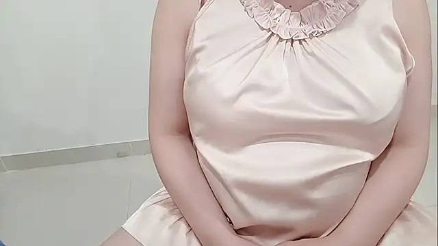 Milajinxi online show from May 22, 1:58 am