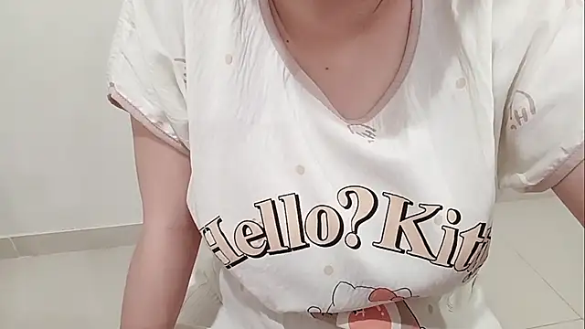Milajinxi online show from May 15, 1:54 am