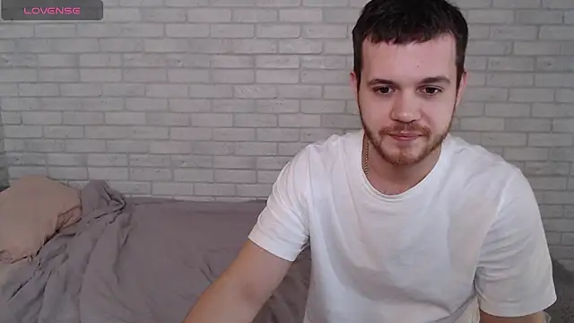 Fuckyoursecretary69 online show from March 28, 10:37 am