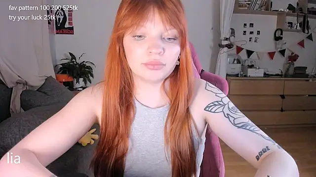 lil lia online show from May 4, 11:08 pm