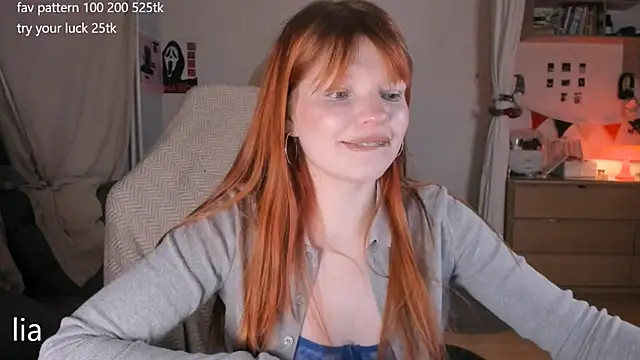 lil lia online show from February 21, 10:54 pm