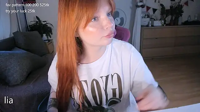 lil lia online show from May 26, 1:27 am