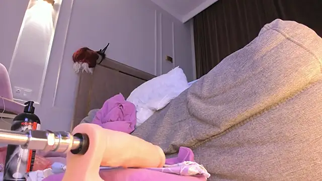 heemia online show from November 28, 1:41 am