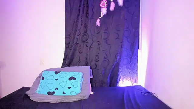 AmyStevenss online show from November 16, 2:13 am