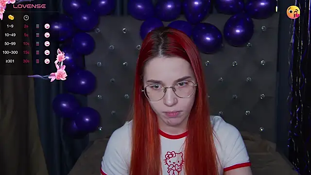 EmilyKents online show from November 6, 1:44 am