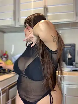 Michellesexxy online show from January 7, 4:49 am