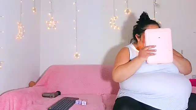 sammysexy  online show from May 11, 7:55 pm