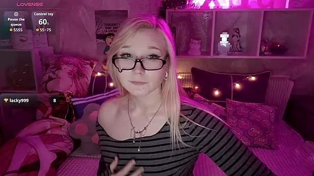 MeowkaKitty online show from March 17, 6:28 am