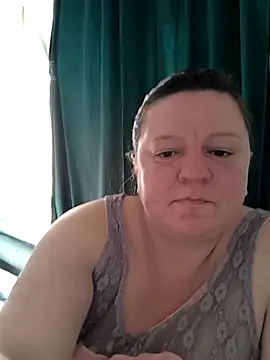 jusichka online show from April 9, 6:30 am