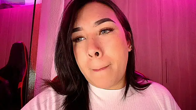 leahtemptation3 online show from November 22, 10:51 am