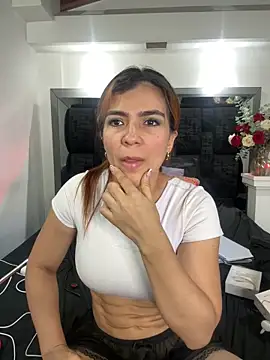 Arianna Jones1 online show from May 19, 3:57 am