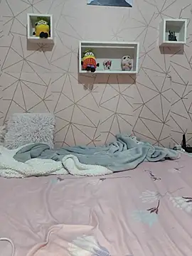 Irresistible24 online show from November 10, 12:39 am