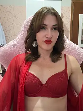 Irresistible24 online show from May 15, 10:45 pm