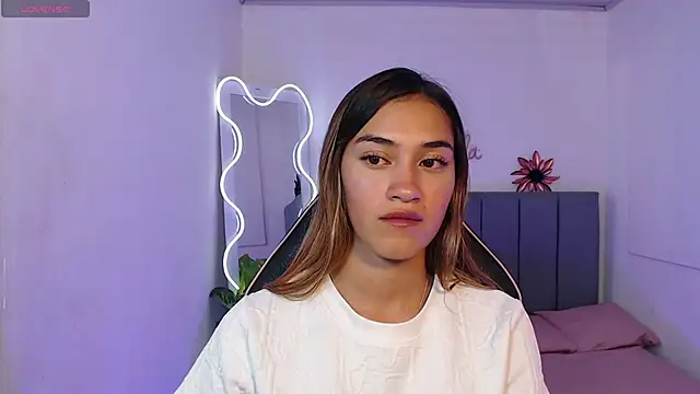 Jenner tay online show from May 21, 3:26 am