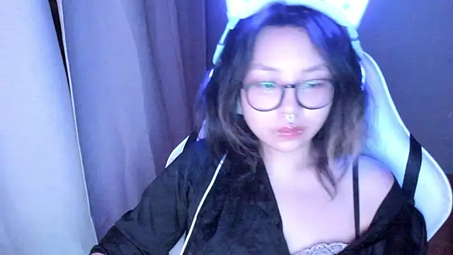 maydaykimmy online show from May 21, 8:40 pm