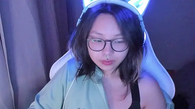 maydaykimmy online show from May 16, 8:41 pm