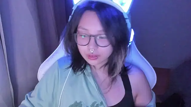 maydaykimmy online show from May 16, 9:03 pm