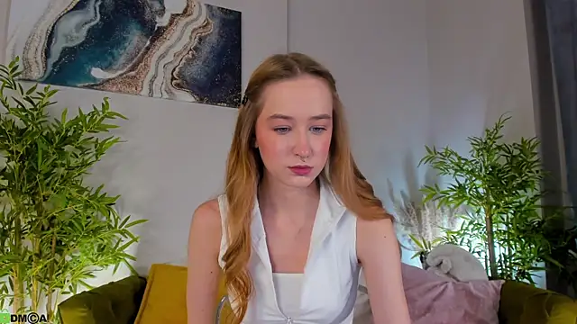 Sweett Monica online show from November 10, 1:22 am