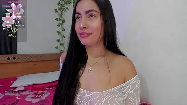 andrea osorio  online show from March 30, 12:27 pm