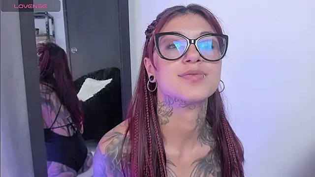 noemi foxxx online show from May 1, 5:49 pm