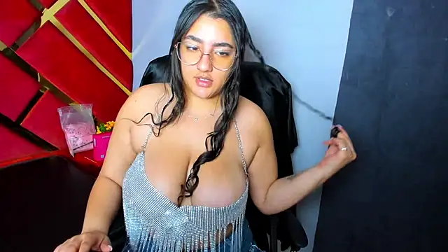 Sweet Annyy online show from May 14, 1:17 pm