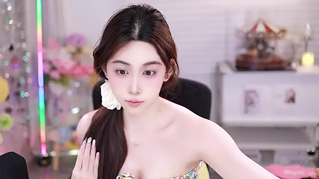 SleepArtist online show from February 19, 4:28 pm