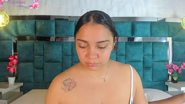 Abril Gomez06 online show from May 4, 8:01 pm