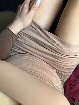 May-Squirt online show from May 6, 6:06 am