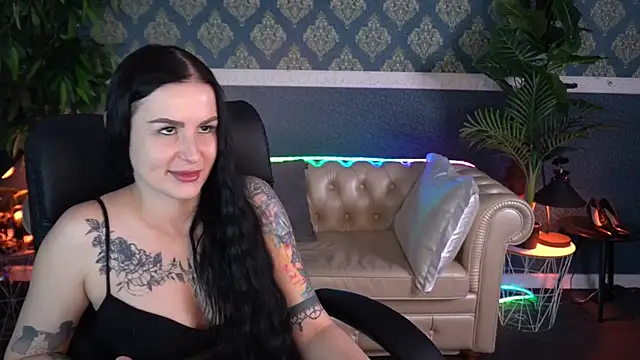 AmberDismond online show from May 4, 6:06 am