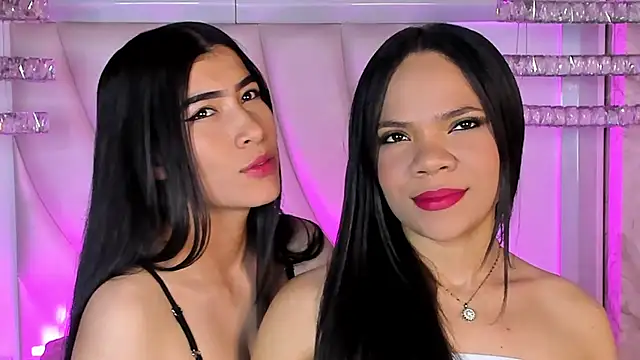 siara and zoe online show from May 13, 10:48 pm
