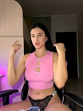Snapshot of Julietta_a chatting on October 8, 4:11 pm Julietta a online show from October 8, 4:11 pm