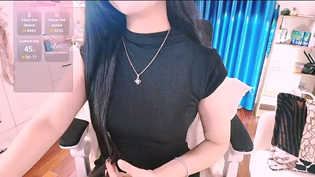 Lee Mi online show from May 11, 2:41 pm