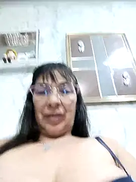 biancchi online show from April 9, 1:38 pm