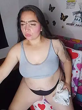 samantha2207 online show from May 11, 5:09 am