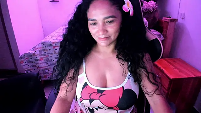 rayza mature 154 online show from May 26, 4:28 pm