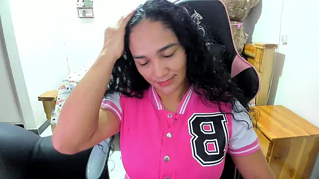 rayza mature 154 online show from May 24, 4:17 pm