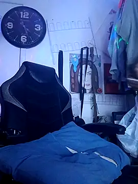 Snapshot of Mune_Raez_6 chatting on September 27, 10:22 am Mune Raez 6 online show from September 27, 10:22 am