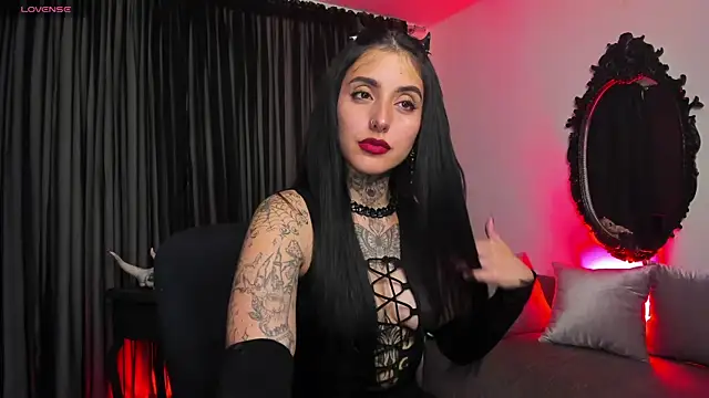 nasty aliice1 online show from May 9, 4:47 am