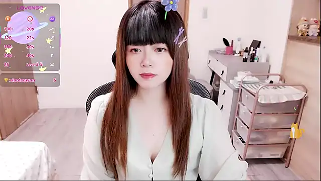 a0513 online show from December 21, 4:00 pm