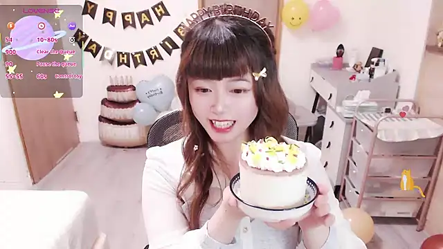 a0513 online show from May 13, 3:07 pm