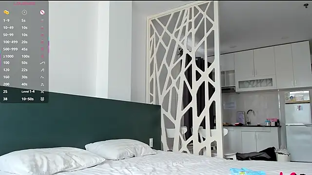 wow lina online show from May 9, 4:58 am