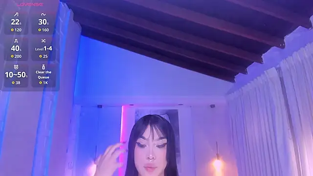 viiolet thomas online show from January 10, 8:13 pm