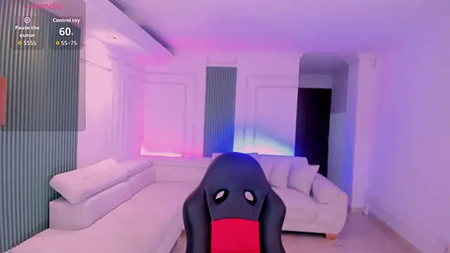 viiolet thomas online show from December 20, 8:35 pm