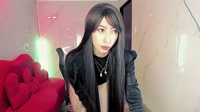 LilithCooperr  online show from May 16, 10:20 pm